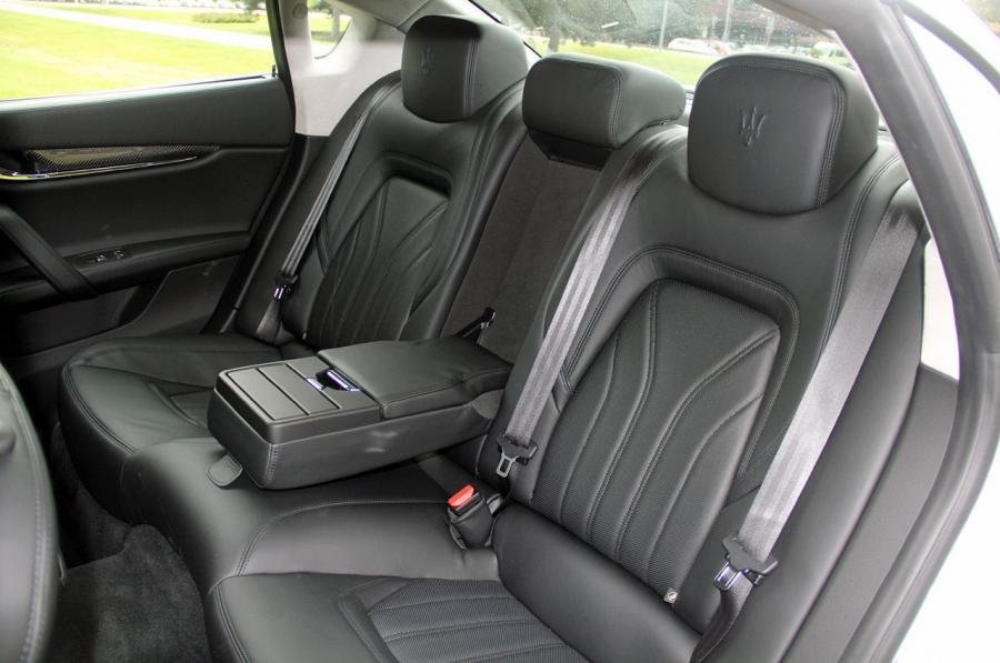  Maserati Quattroporte S Q4 2014 года  (фото 25 из 61)